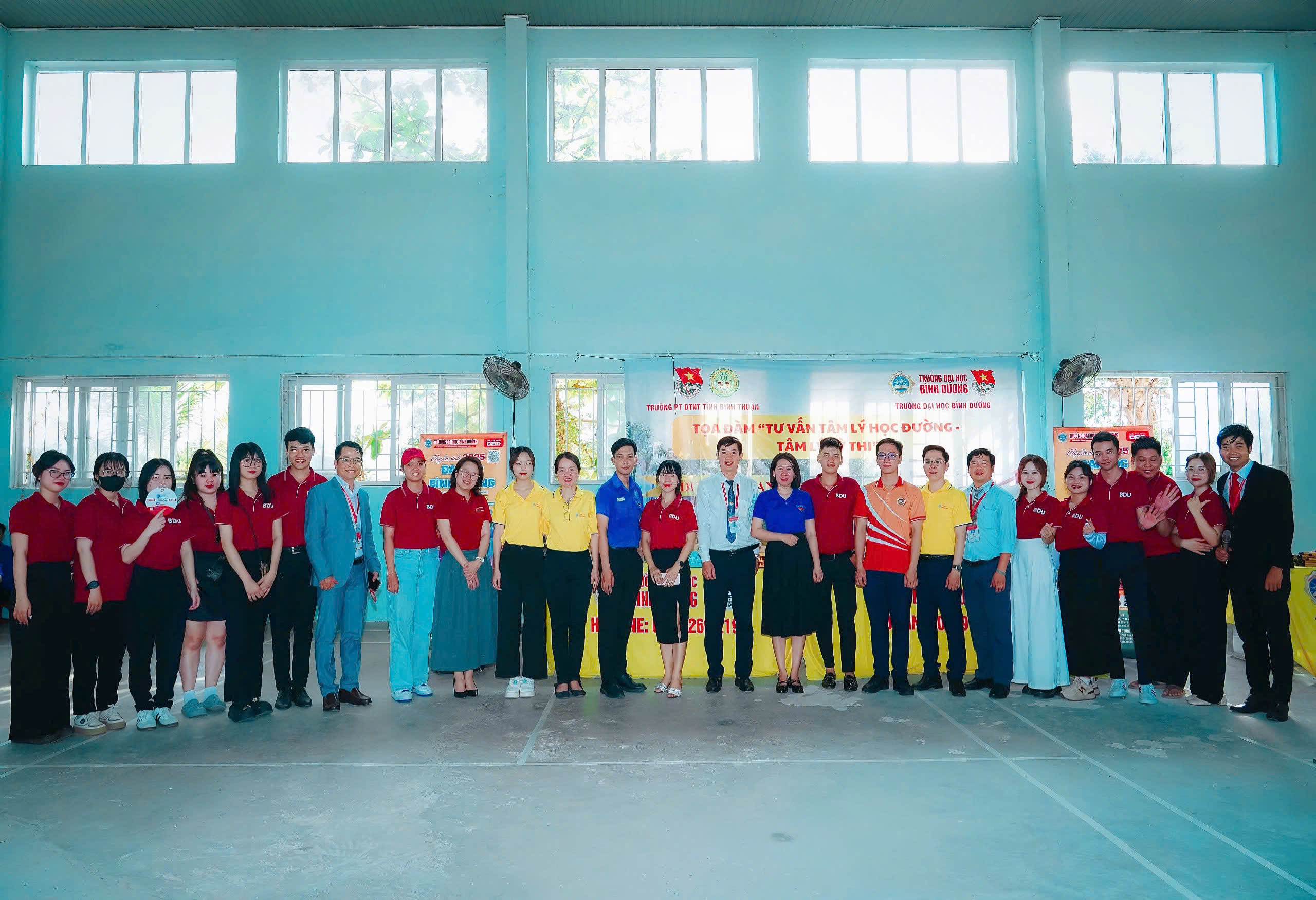 VIỆN CHÂU Á HỌC THAM GIA CHƯƠNG TRÌNH TỌA ĐÀM “TƯ VẤN TÂM LÝ HỌC ĐƯỜNG – TÂM LÝ KỲ THI” TẠI BÌNH THUẬN